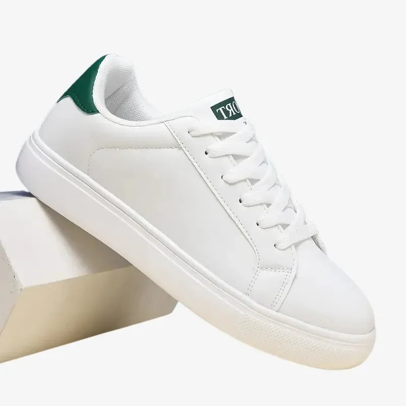 Pure Classic Sneakers