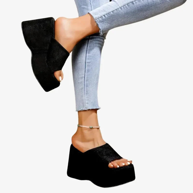 Nocturna Wedge