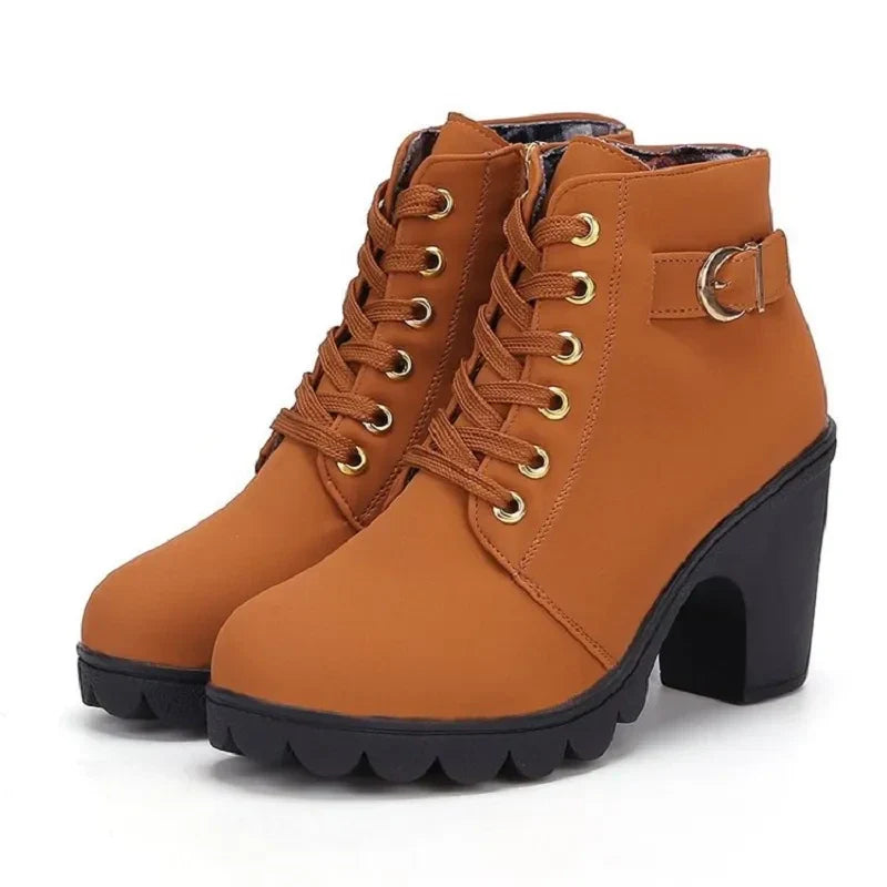 Bottines à Lacets