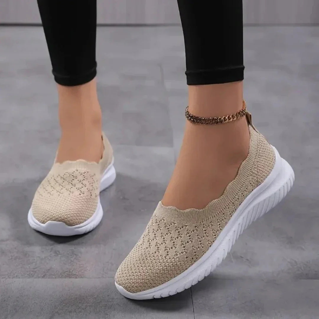Nelya - Lightweight Orthopedic Sneakers
